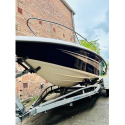 Jets Marivent 525 Open Power Boat (2006) Powered by Evinrude E-TEC G1 E90DSLIID 2-Stroke Outboard Engine (2010) - Pre-Owned