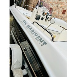 Jets Marivent 525 Open Power Boat (2006) Powered by Evinrude E-TEC G1 E90DSLIID 2-Stroke Outboard Engine (2010) - Pre-Owned